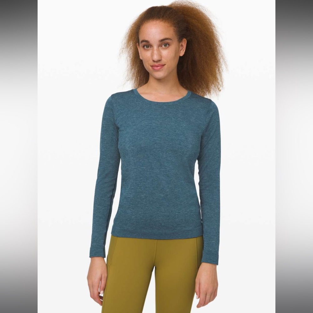 Lululemon Swiftly Relaxed Long Sleeve Blue Charcoal / Night Diver 10